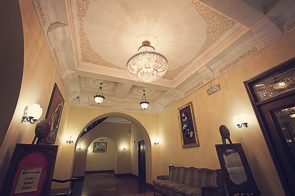 Hotel Salcedo De Виган Екстериор снимка