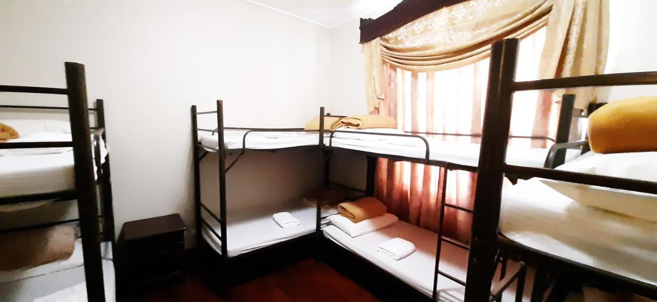 Hotel Salcedo De Виган Екстериор снимка