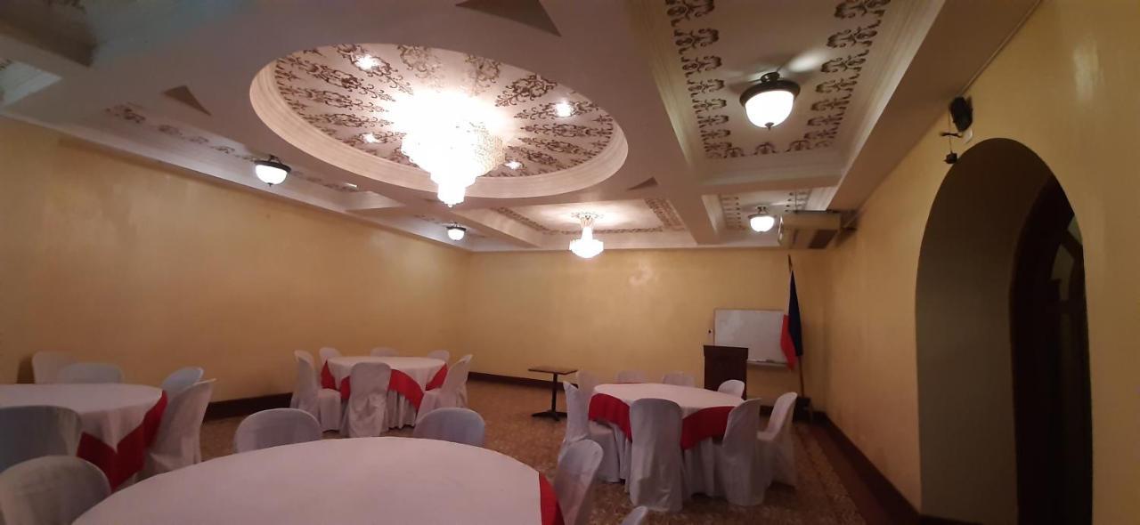 Hotel Salcedo De Виган Екстериор снимка