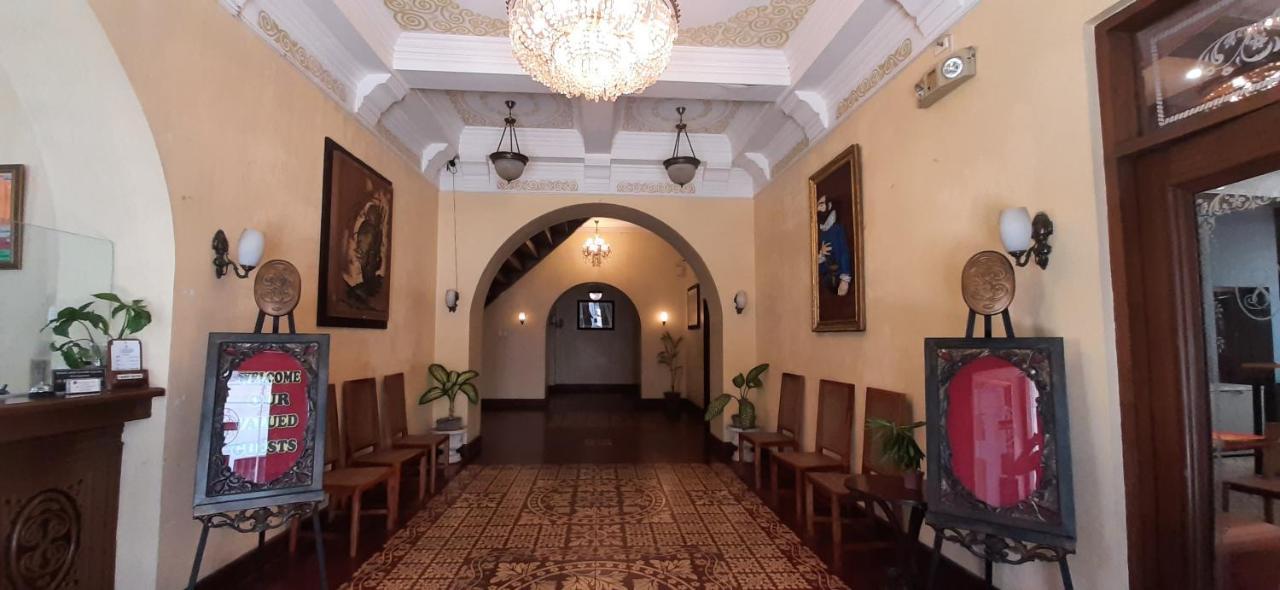 Hotel Salcedo De Виган Екстериор снимка
