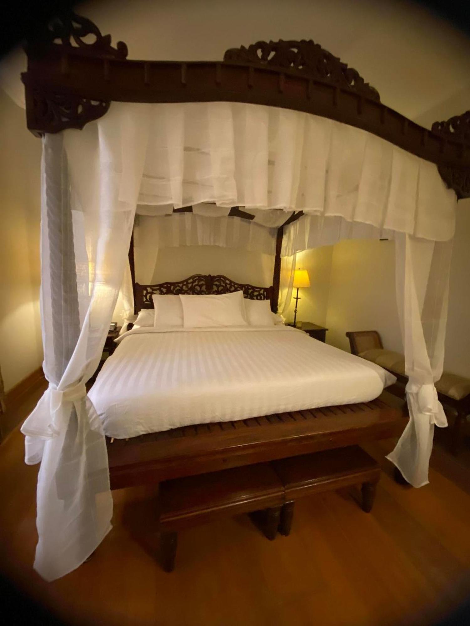 Hotel Salcedo De Виган Екстериор снимка
