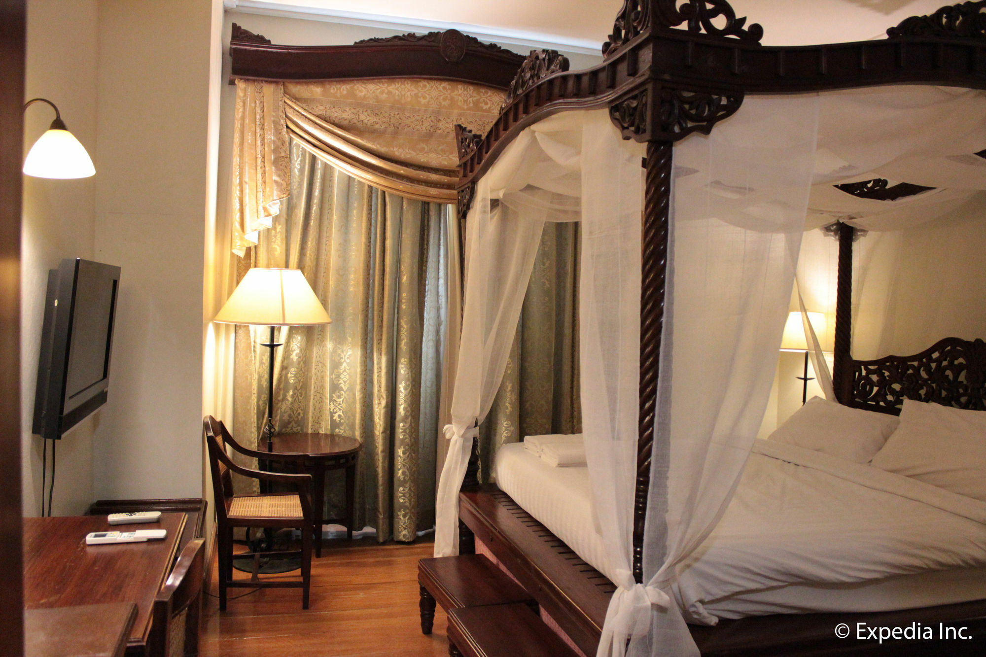 Hotel Salcedo De Виган Екстериор снимка
